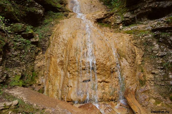 водопад в Гуамском ущелье