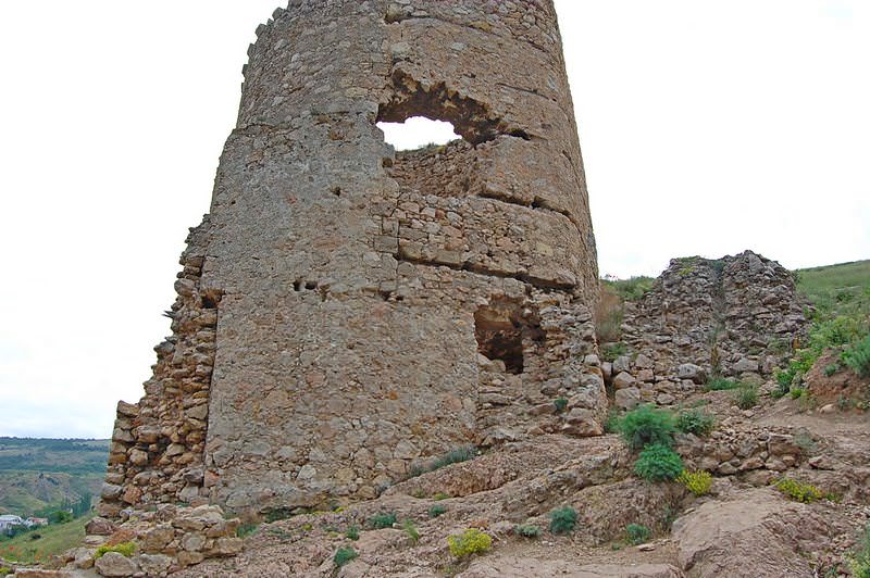 крепость чембало